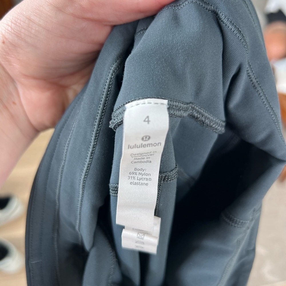 Lululemon Gray Cropped Leggings